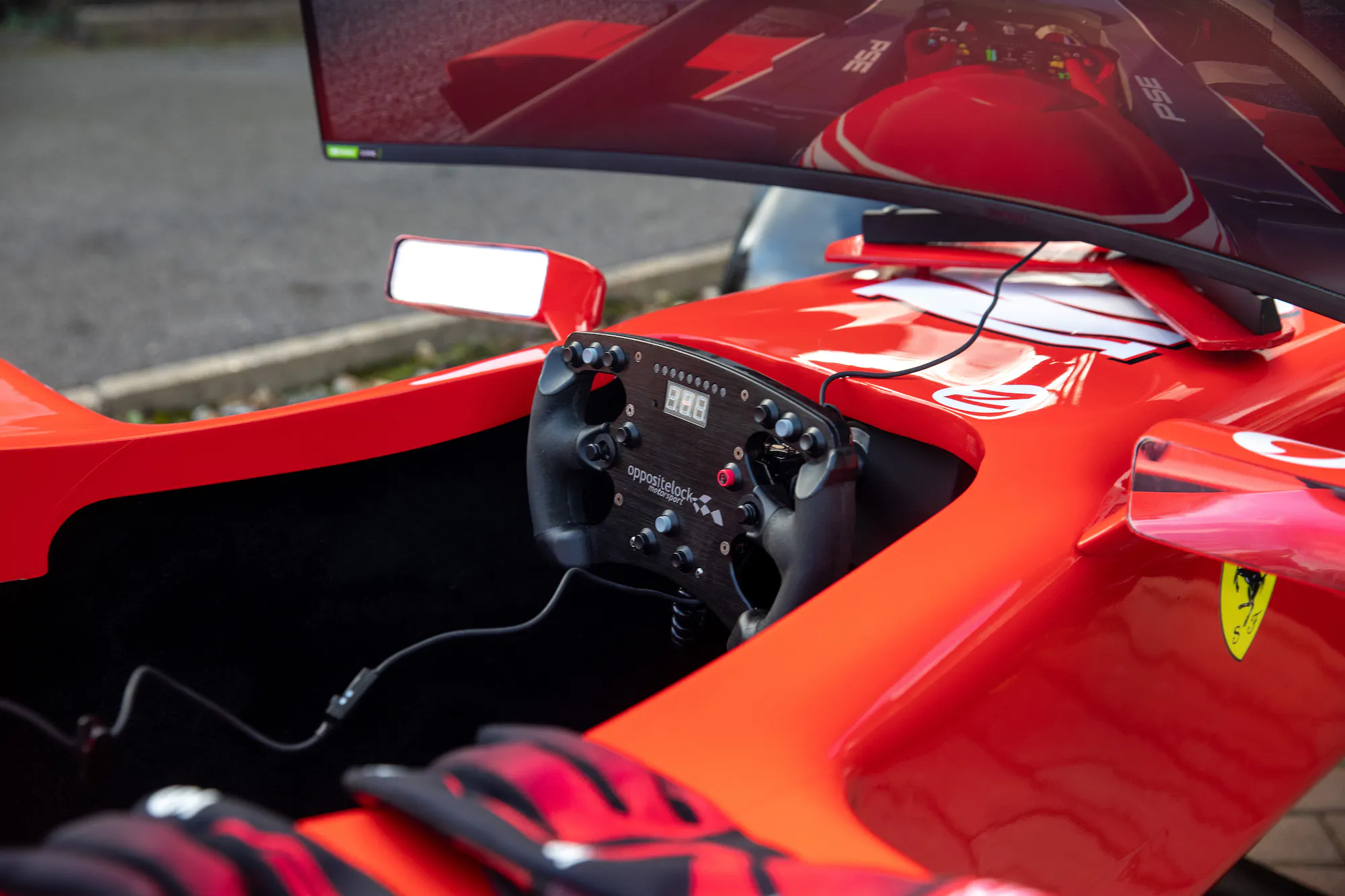 FERRARI F1 REPLICA RACING SIMULATOR AND TRAILER