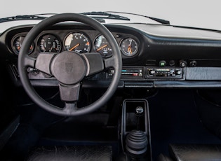 1976 PORSCHE 911 CARRERA 3.0 - TURBO LOOK