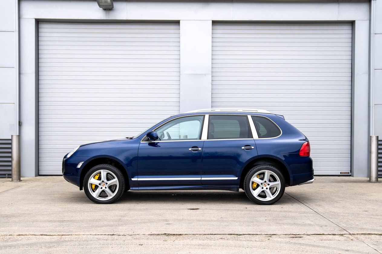 06 Porsche Cayenne Turbo S 06 Porsche Cayenne Turbo S