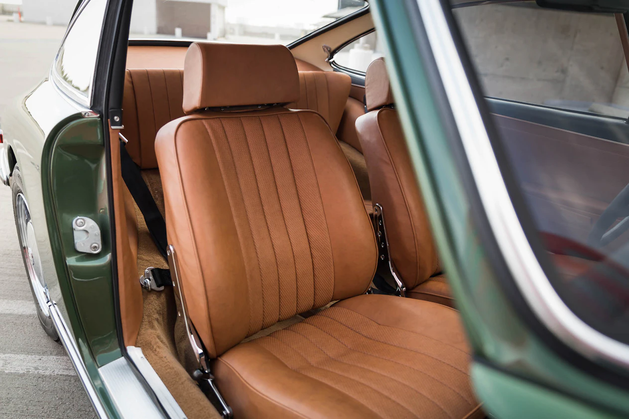 1968 Porsche 911 Interior