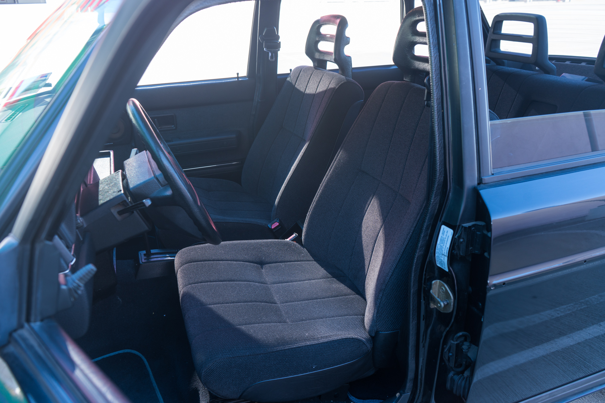 Share 183+ imagen volvo 240 seat covers In.thptnganamst.edu.vn