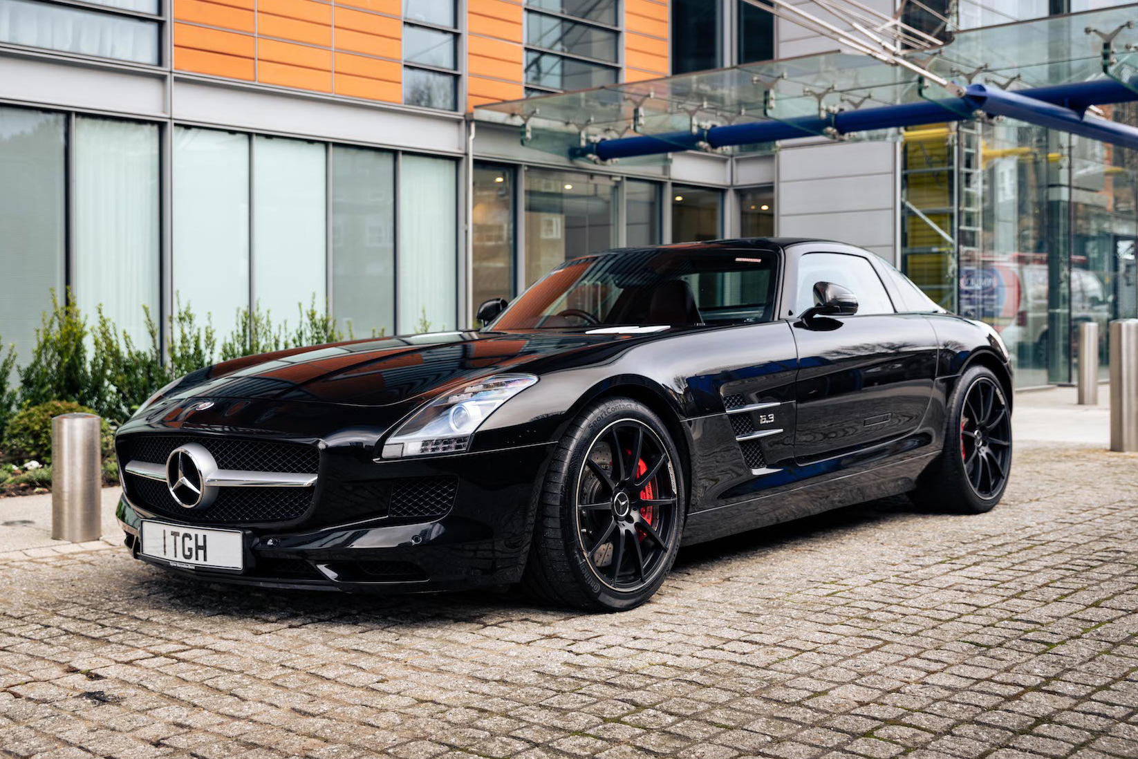 2012 MERCEDES-BENZ SLS AMG