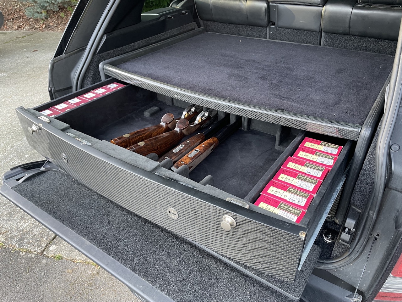 RANGE ROVER GUN BOX for sale by auction in Marlow, Buckinghamshire, United  Kingdom