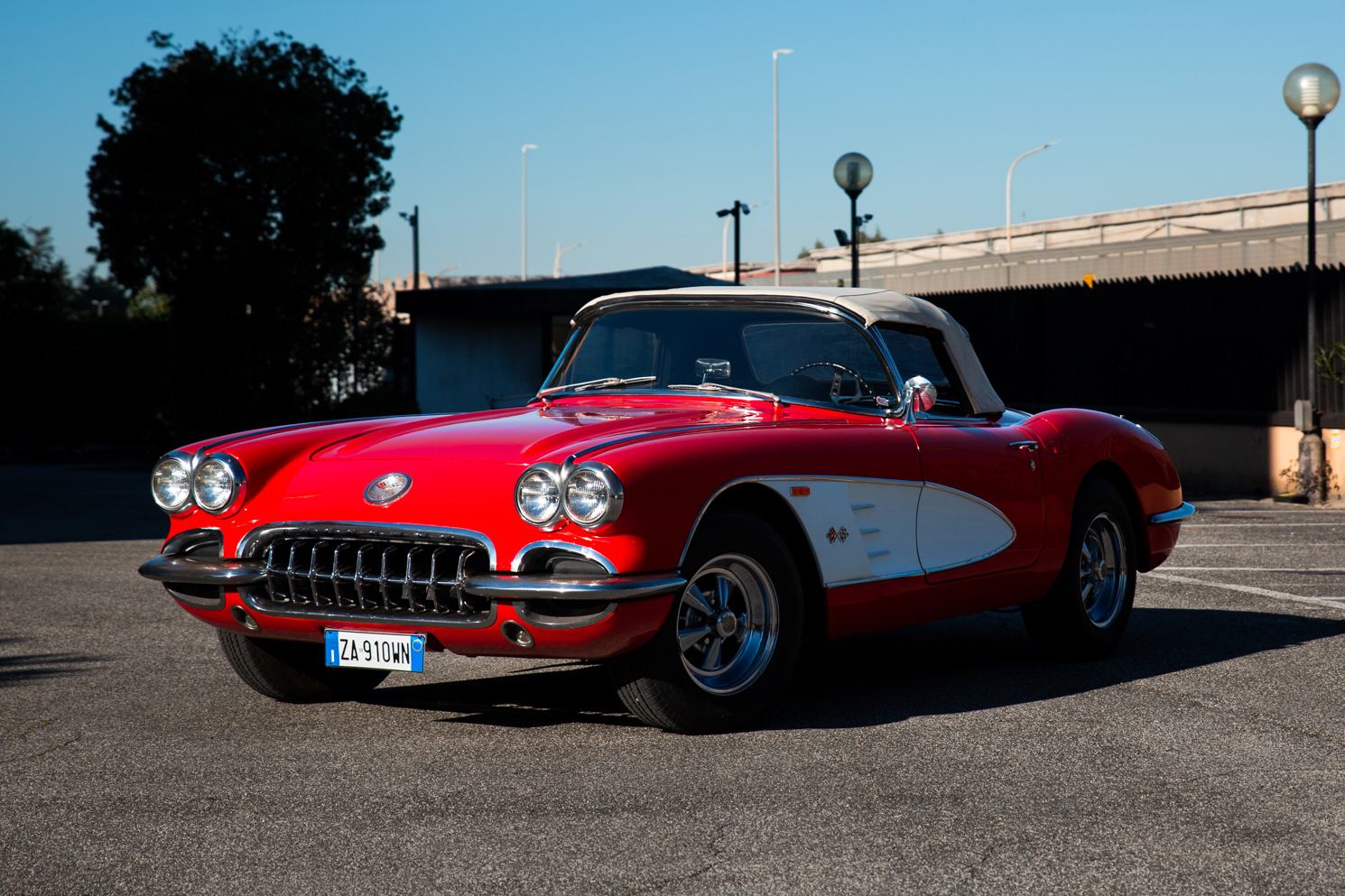 1960 CHEVROLET CORVETTE (C1)