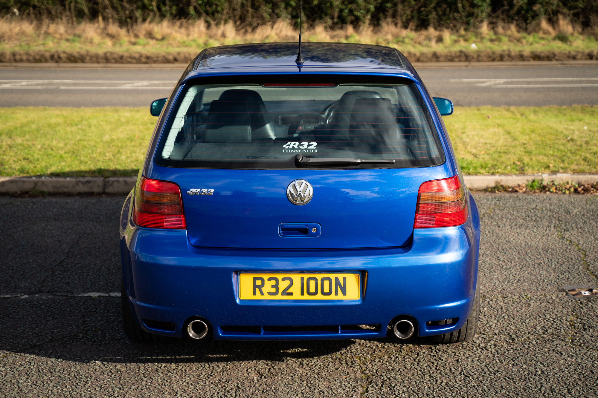 2003 VOLKSWAGEN GOLF (MK4) R32
