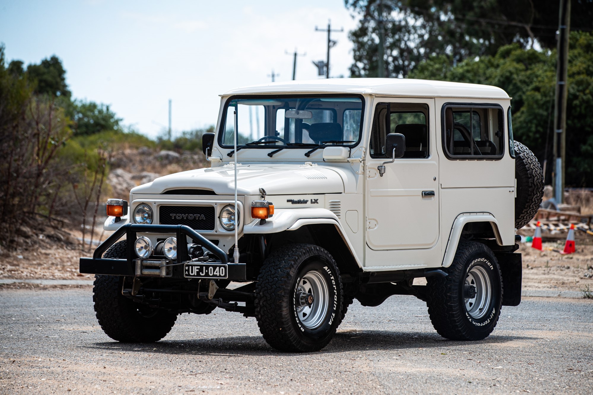 -W206569.jpg?fit=clip&w=2000&auto=format