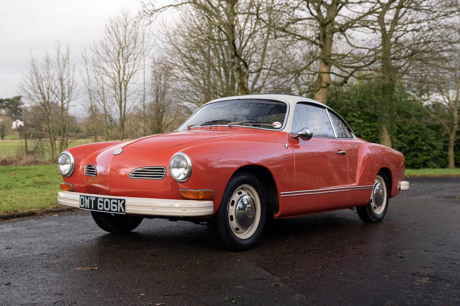 1972 VOLKSWAGEN KARMANN GHIA COUPE