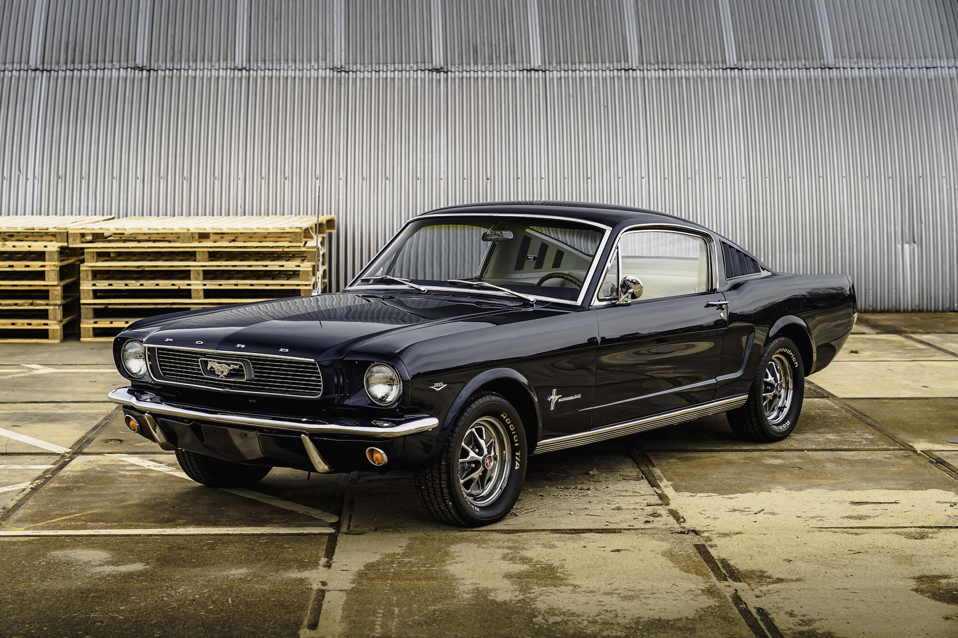 1966 FORD MUSTANG FASTBACK