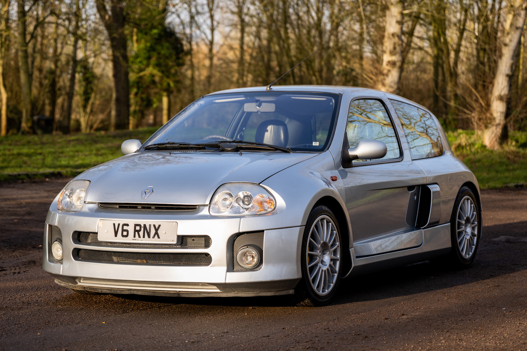 2002 RENAULT CLIO V6 PHASE 1