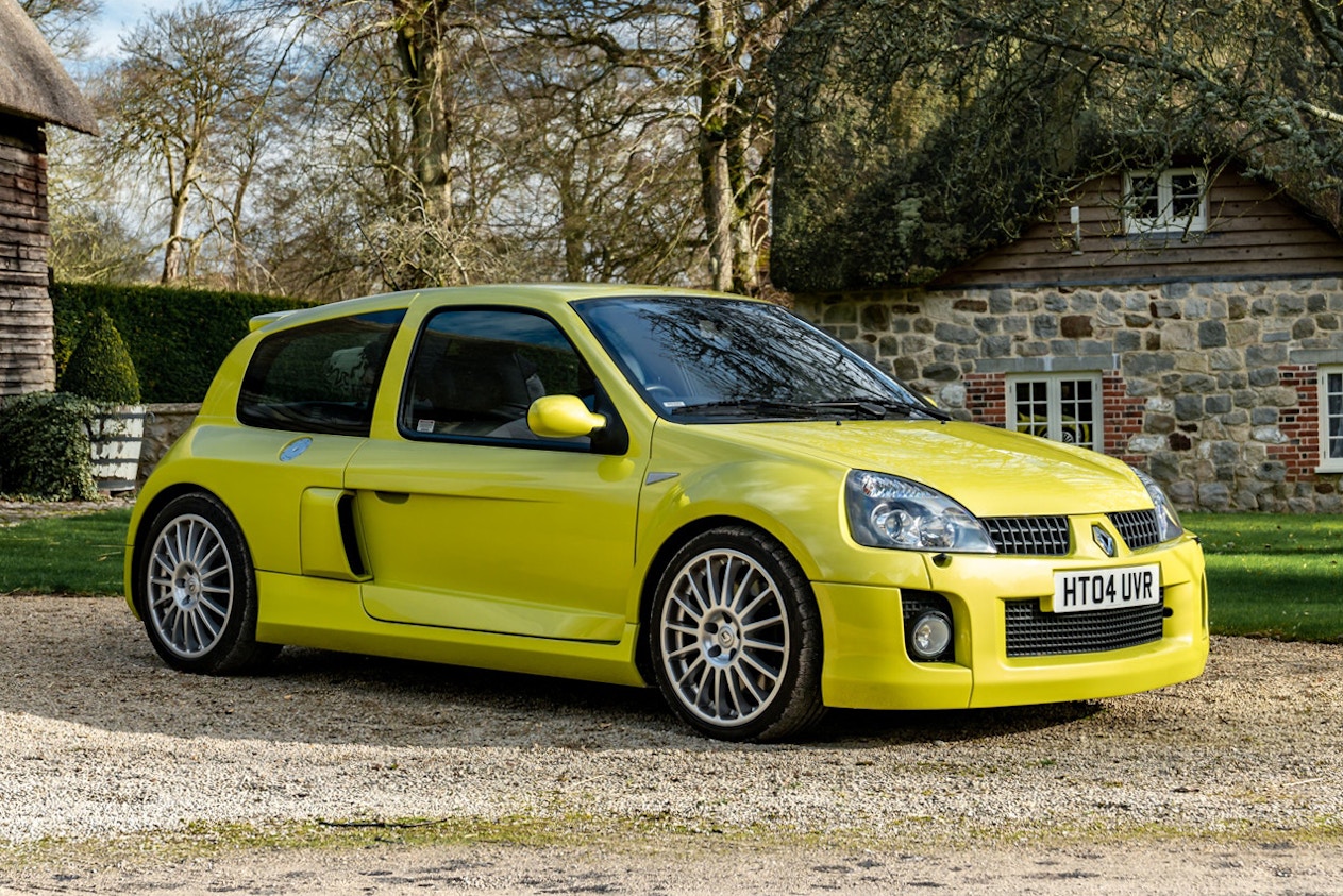 Renault Clio V6 3.0 RS Phase 1 - Andere Rennwagen