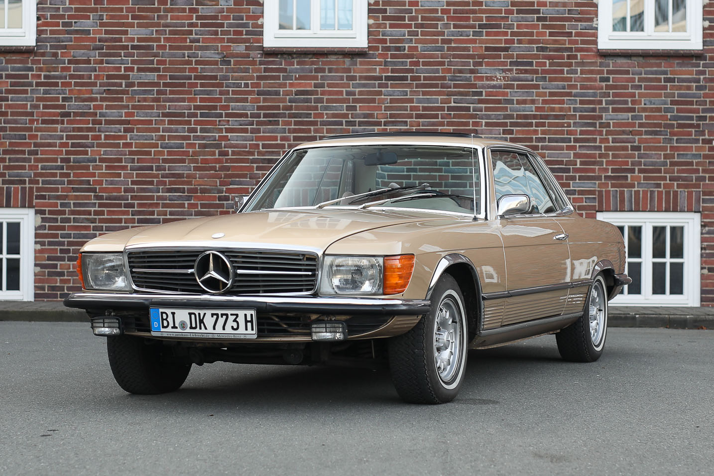 1973 MERCEDES-BENZ (R107) 350 SLC