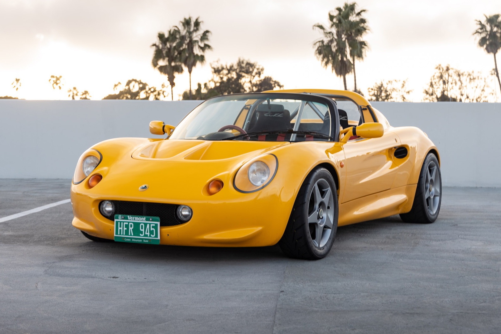 1998 LOTUS ELISE S1 - 5,414 MILES