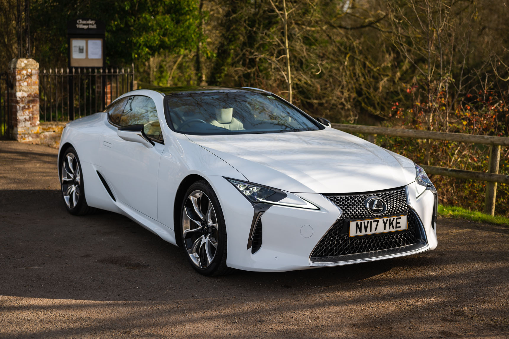 2017 LEXUS LC500 LAUNCH EDITION - 1,747 MILES