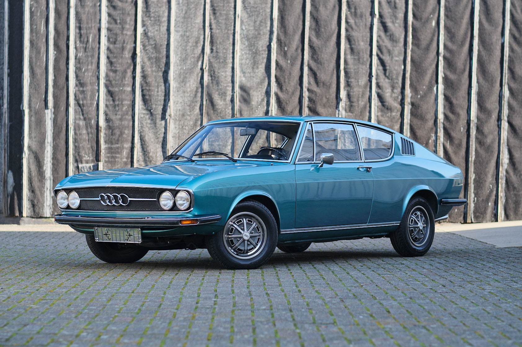 1973 AUDI 100 COUPE S