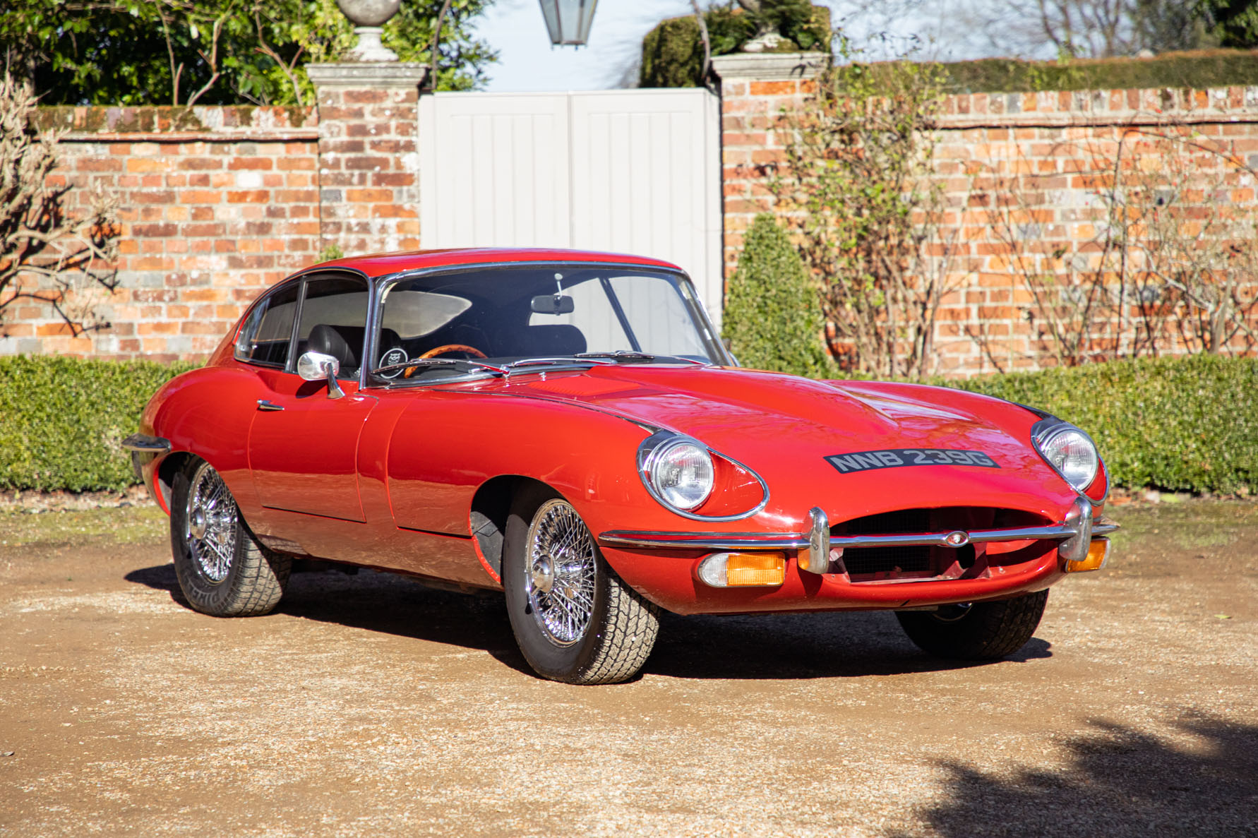 1969 JAGUAR E-TYPE SERIES 2 4.2 FHC