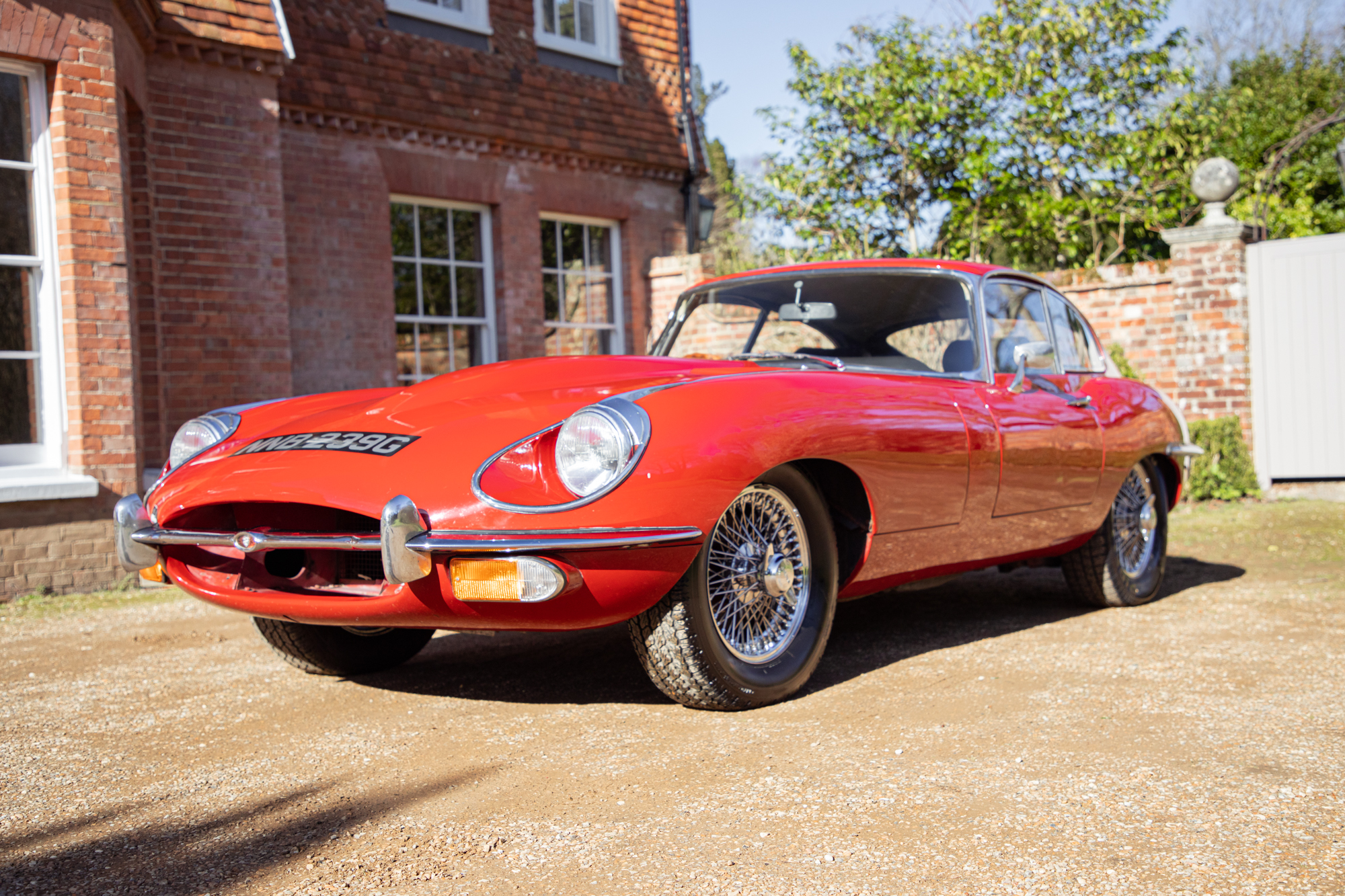 1969 JAGUAR E-TYPE SERIES 2 4.2 FHC for sale by auction in Goudhurst ...