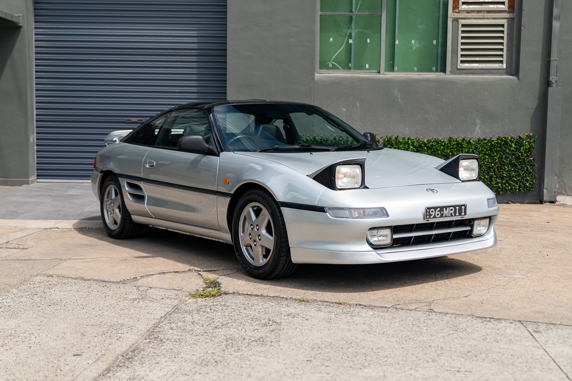 1996 TOYOTA MR2 SONIC SHADOW EDITION