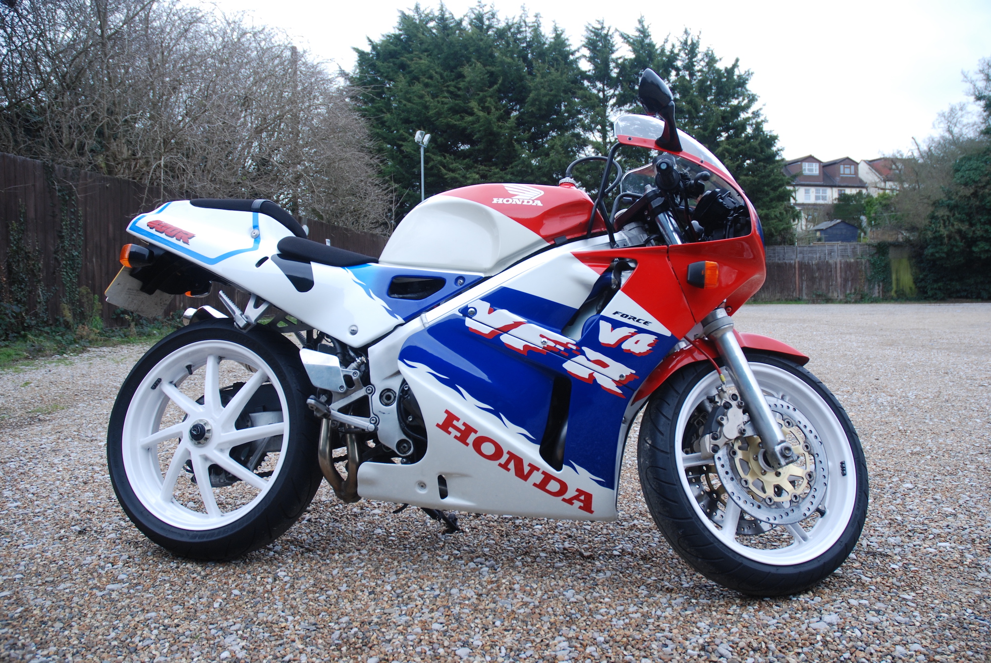1992 HONDA VFR400 NC30