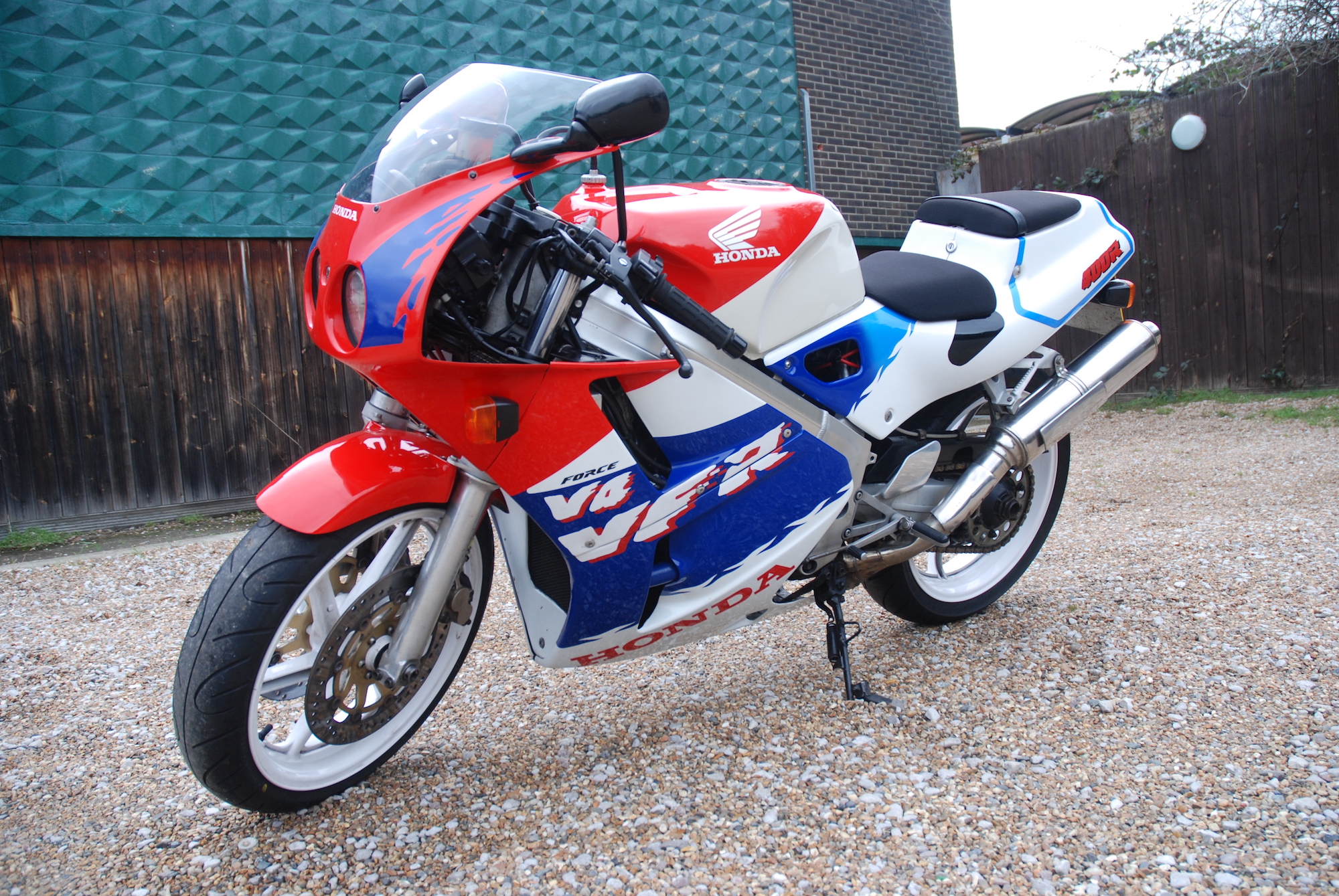 1992 HONDA VFR400 NC30