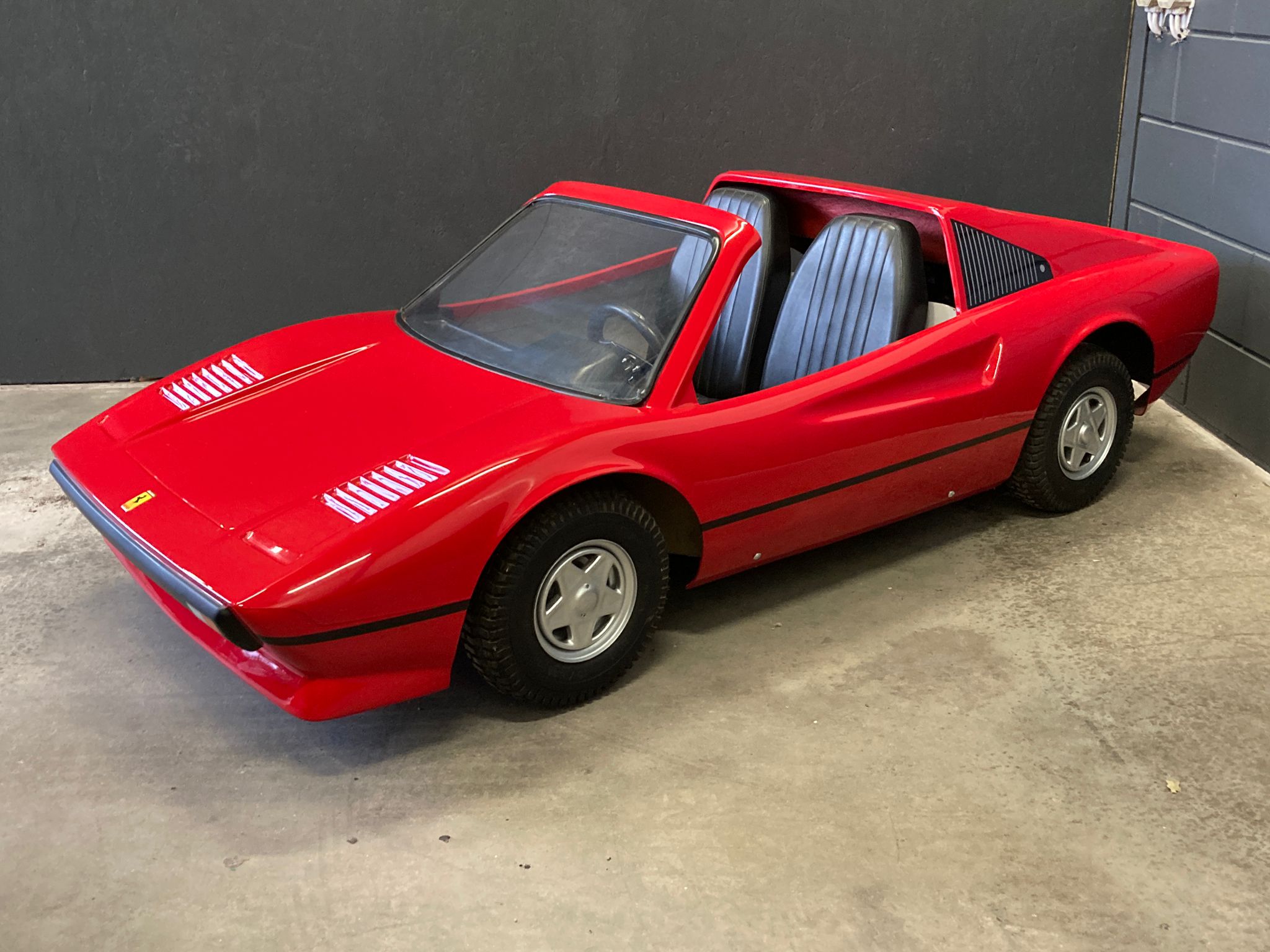 FERRARI 308 GTS BY AGOSTINI