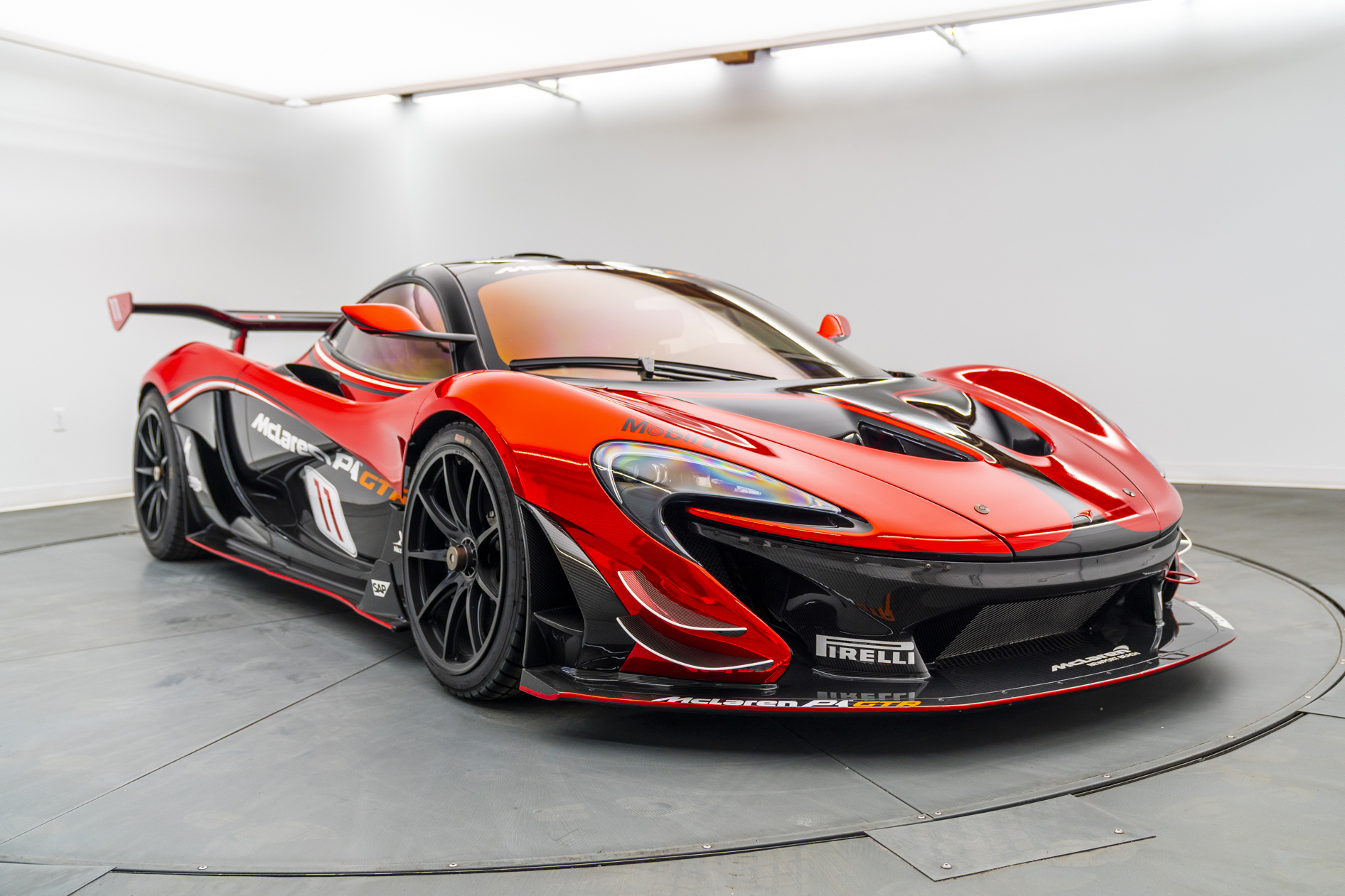 2015 MCLAREN P1 GTR