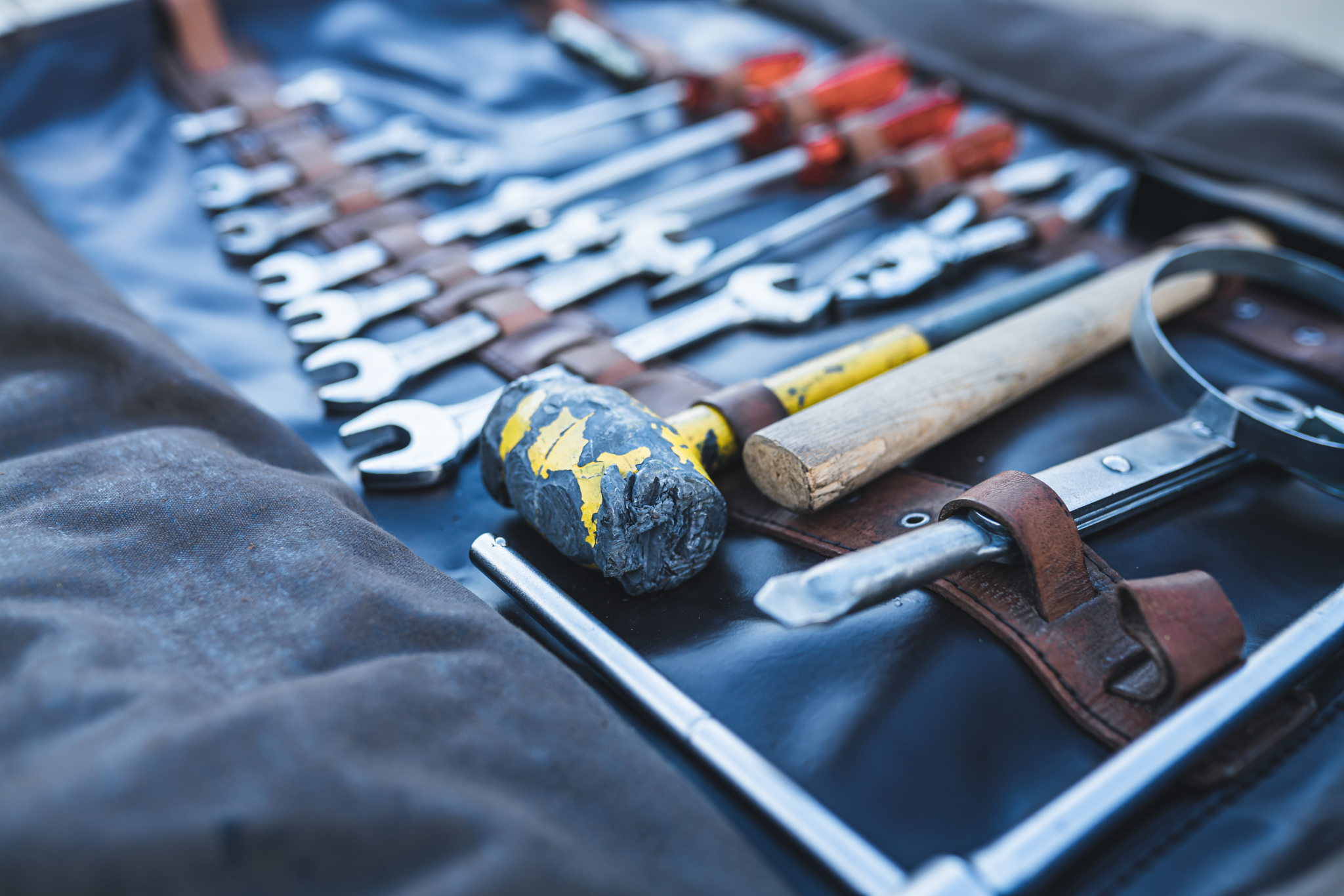 FERRARI DAYTONA TOOL KIT