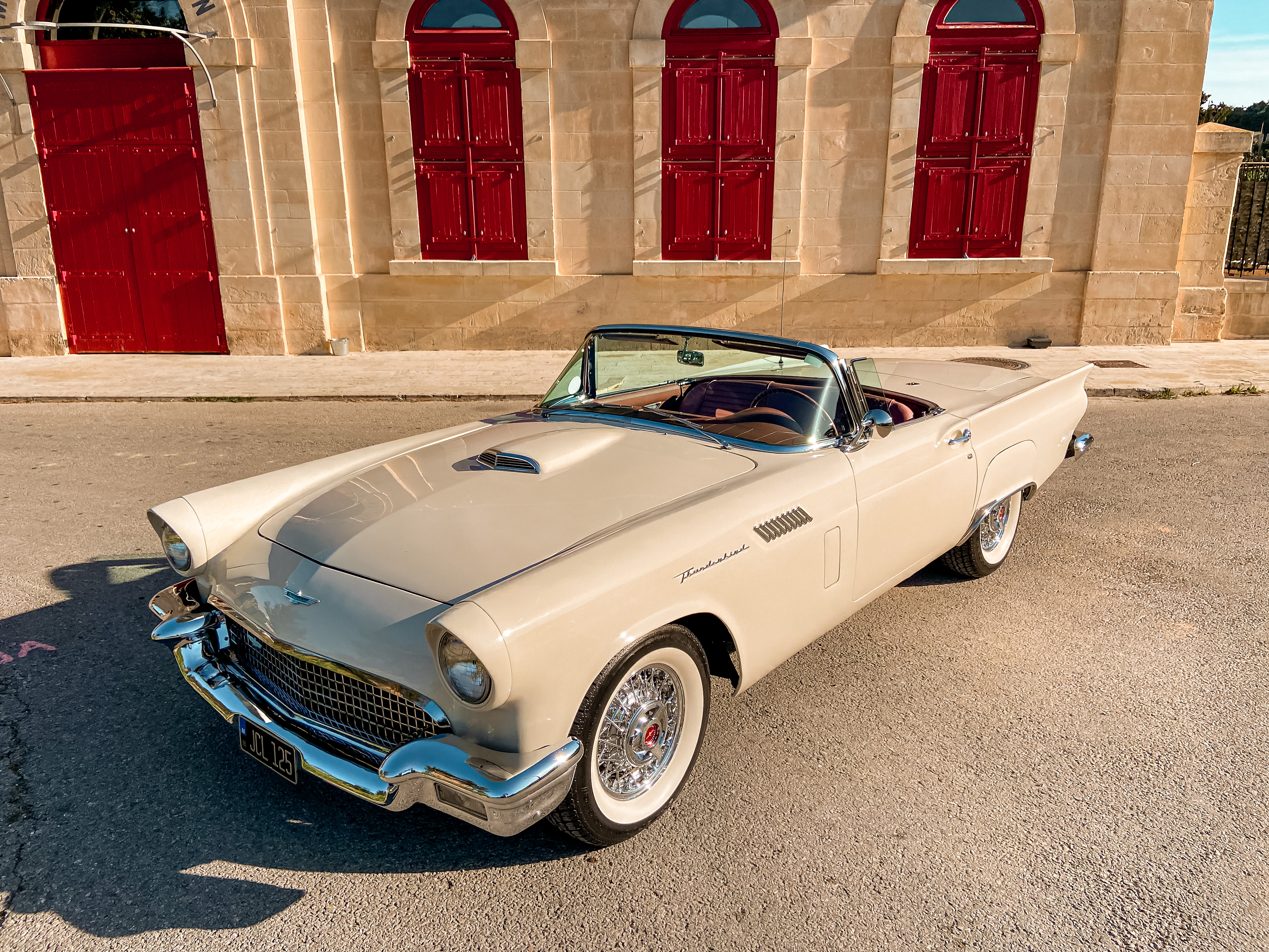 1957 FORD THUNDERBIRD E-CODE