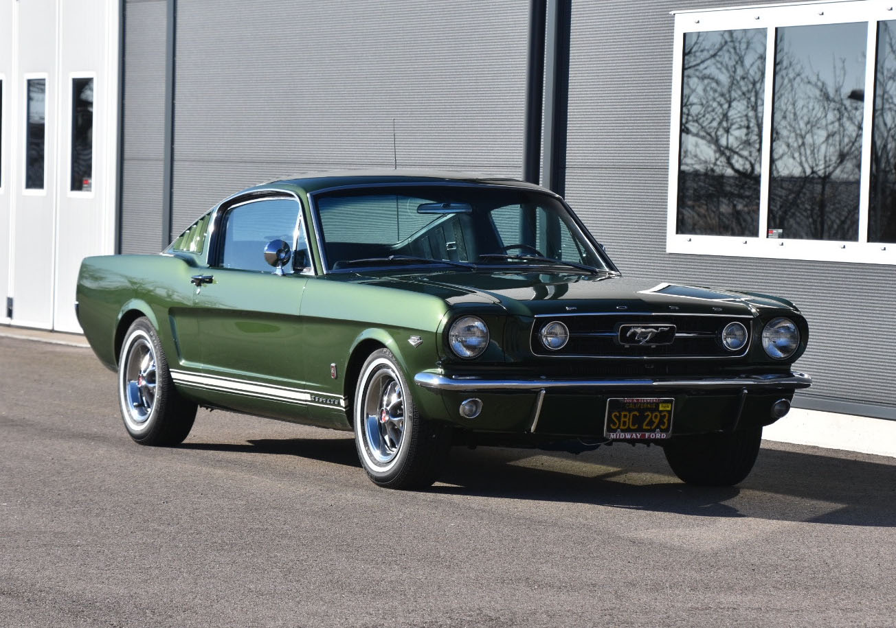 1966 FORD MUSTANG FASTBACK 2+2 GT