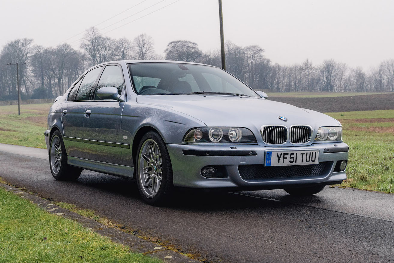 2001 BMW (E39) M5