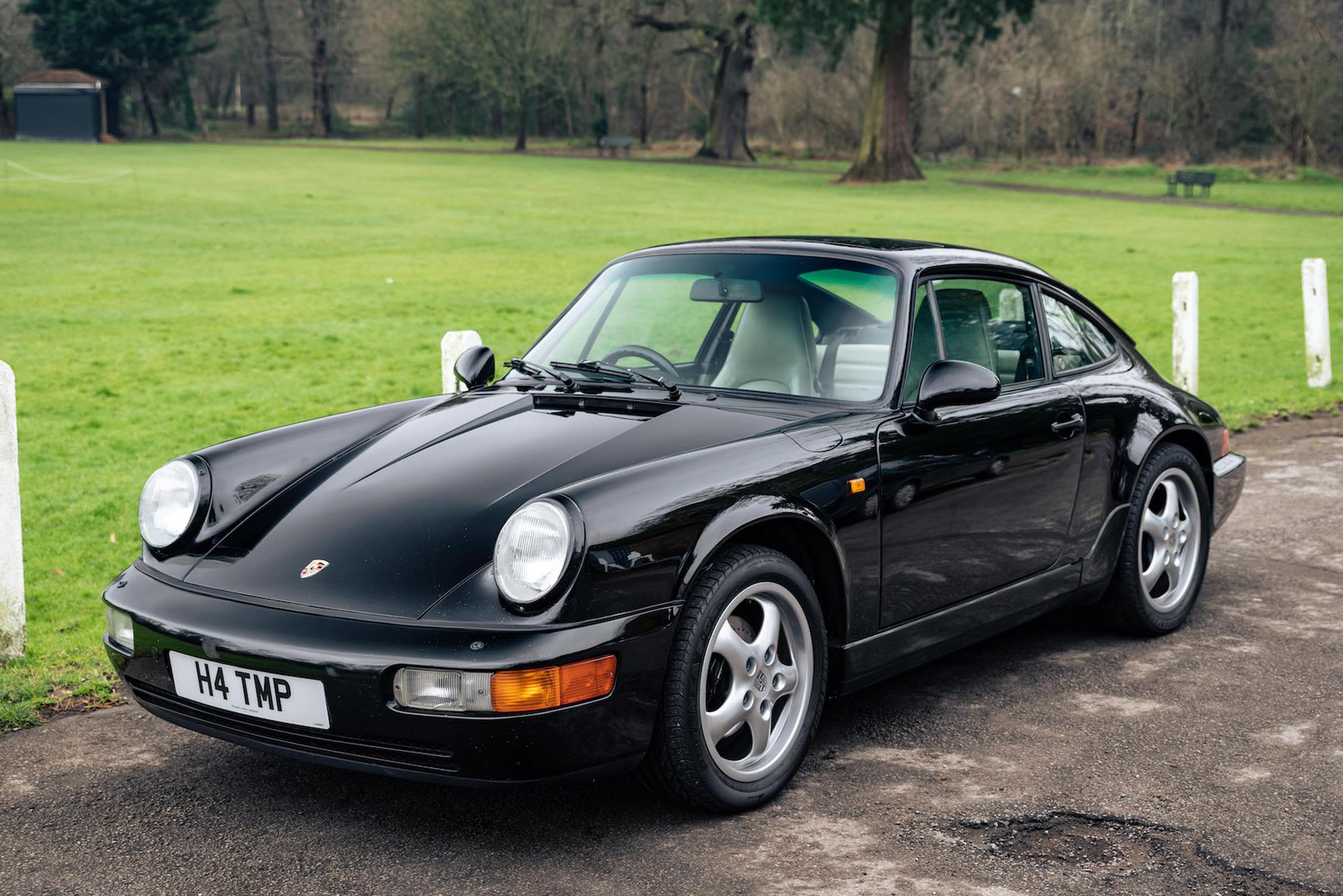 1990 PORSCHE 911 (964) CARRERA 2