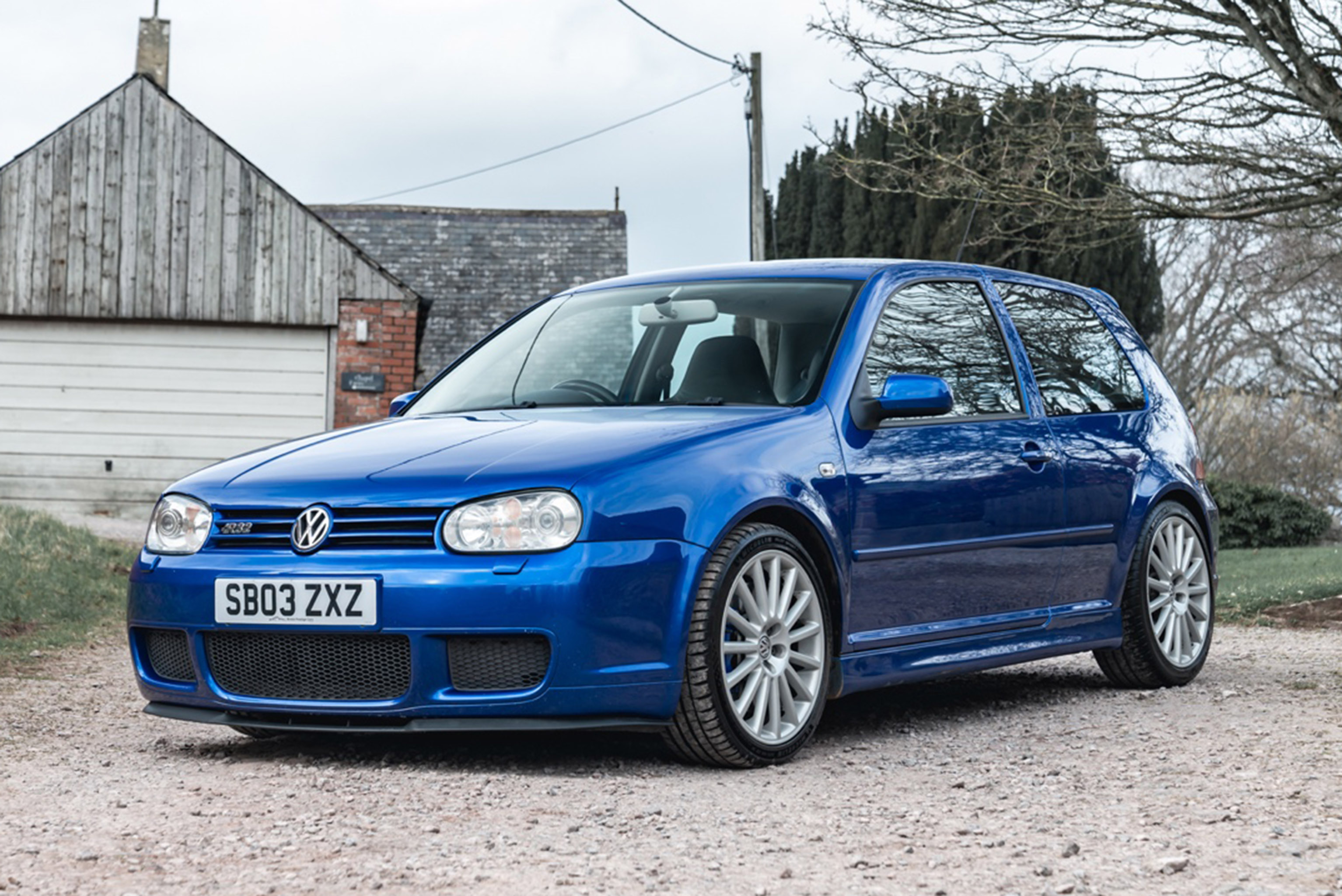 2003 VOLKSWAGEN GOLF (MK4) R32