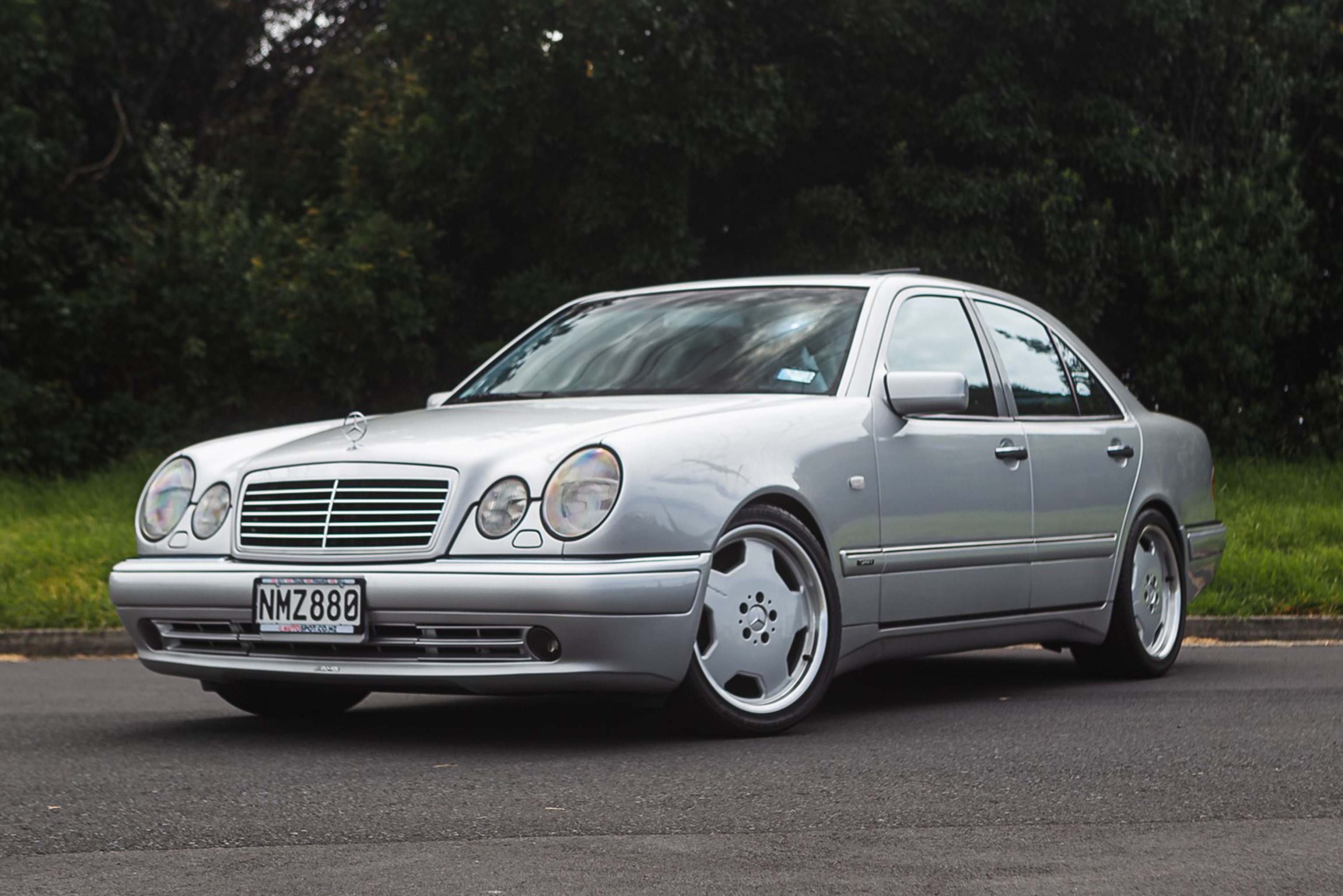 1999 MERCEDES-BENZ (W210) E55 AMG