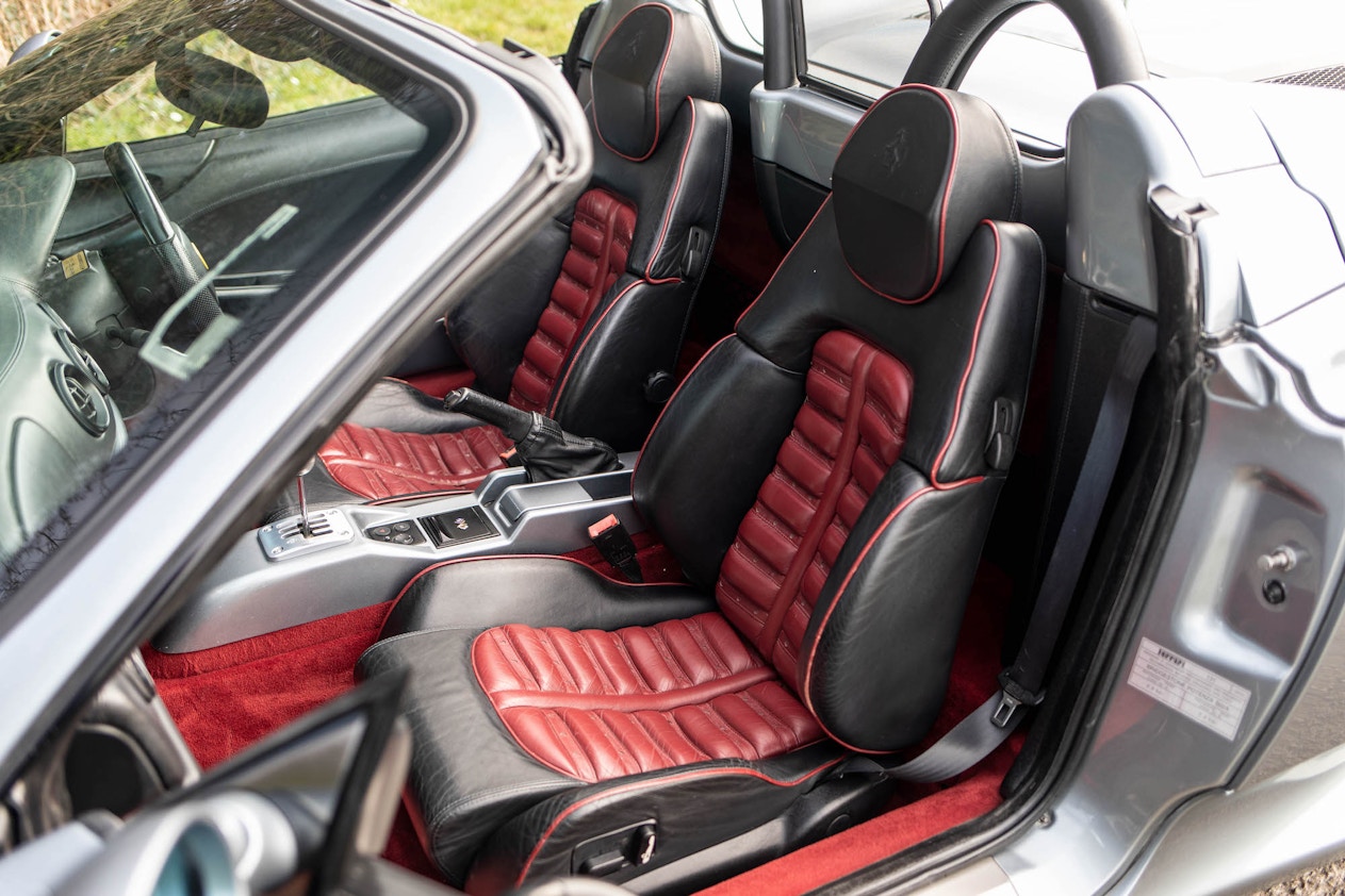 E36 Coupe Ausstattung Sitze Teppich Armaturenbrett Türpappen in