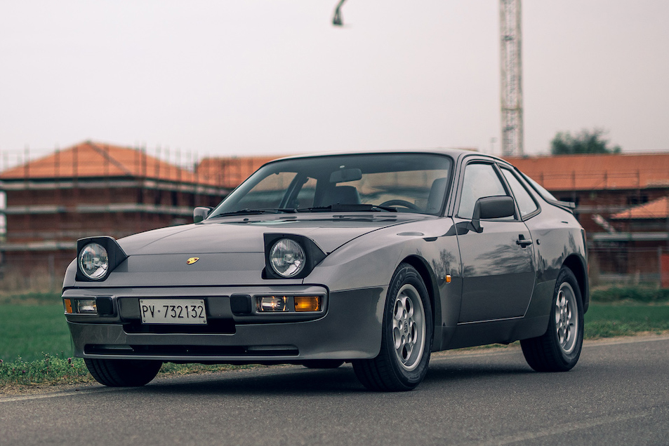 1986 PORSCHE 944 - 22,277 KM