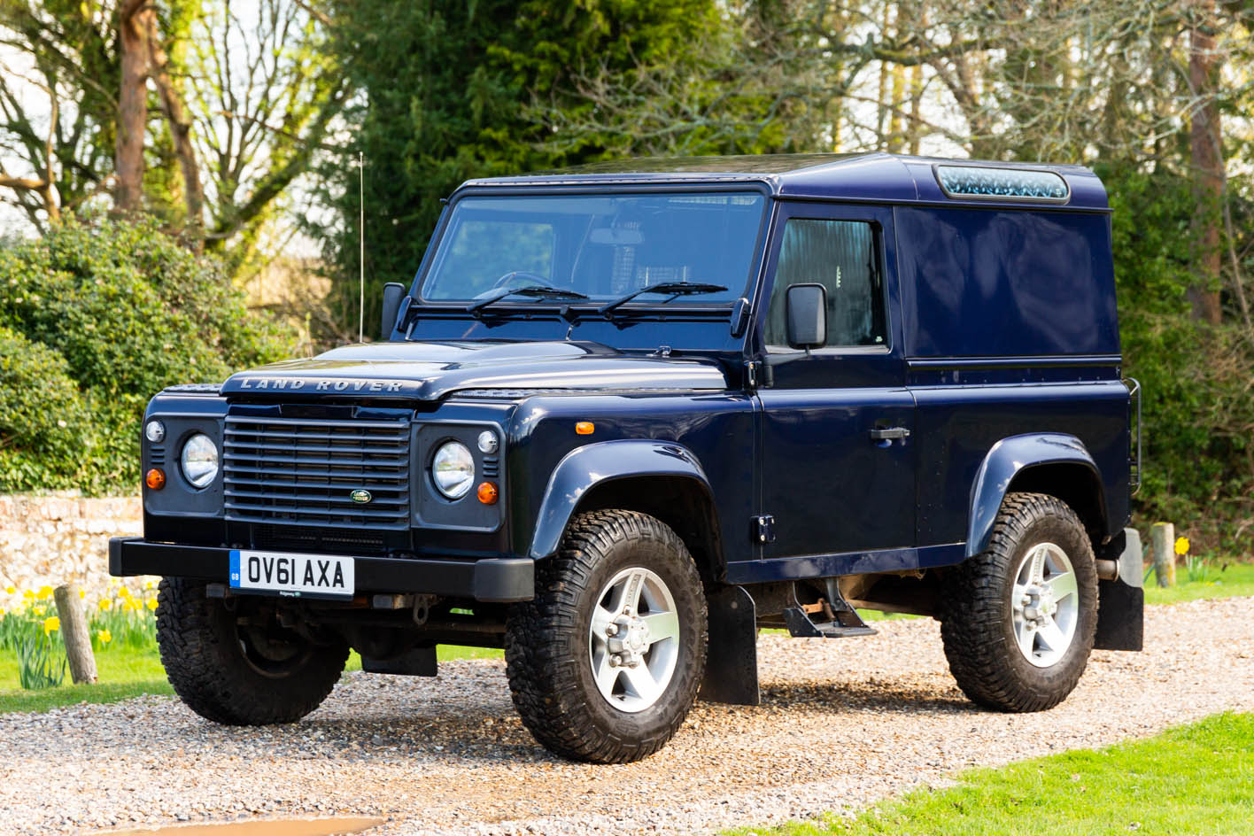 2011 LAND ROVER DEFENDER 90 HARD TOP - 33,330 MILES