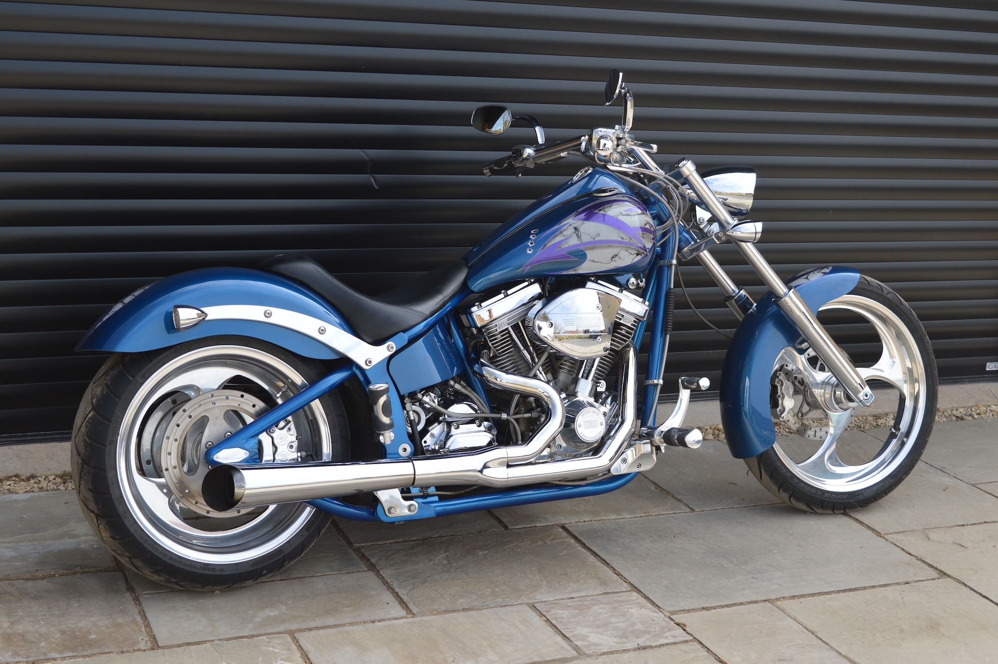 2002 big dog mastiff