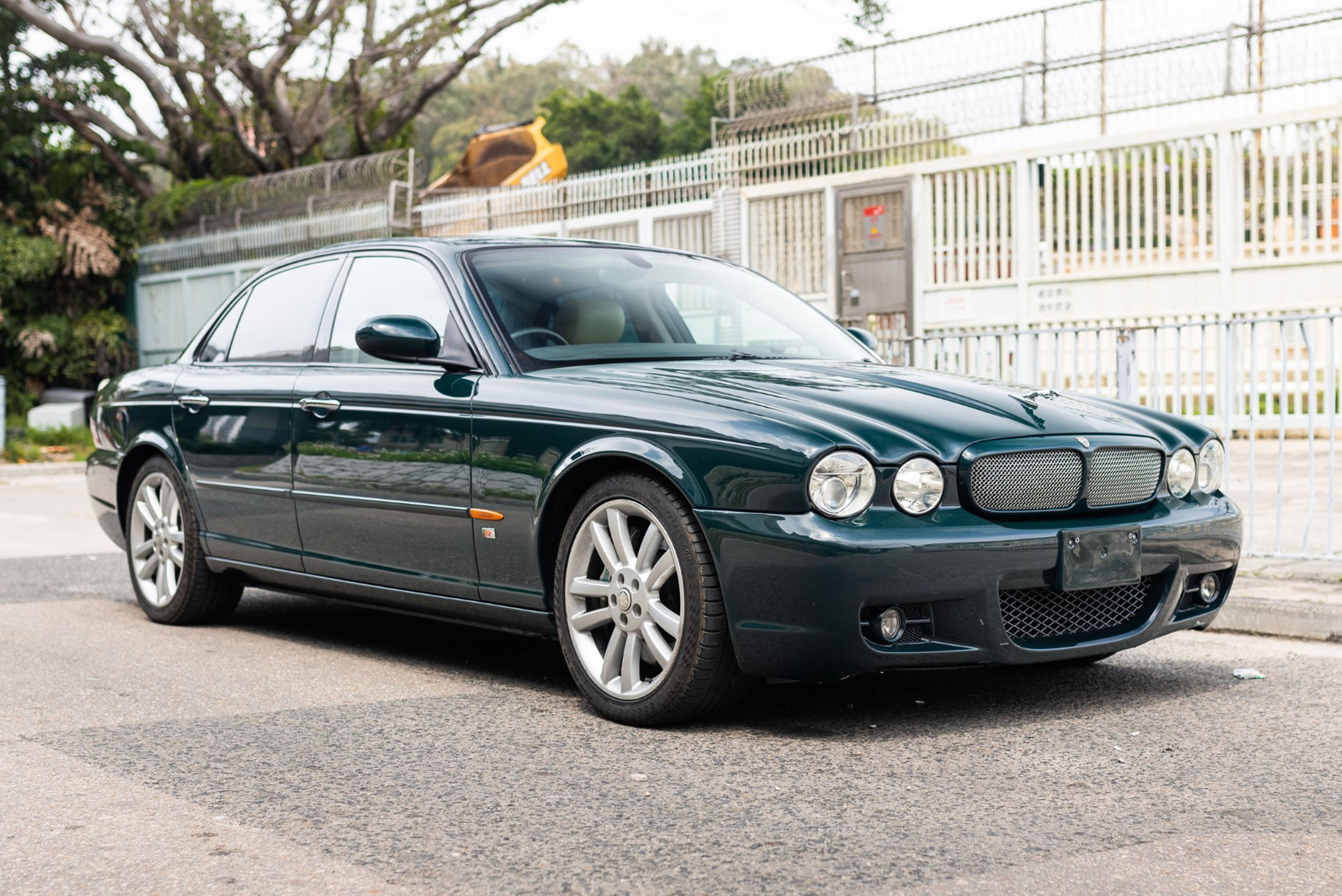 2003 JAGUAR XJR