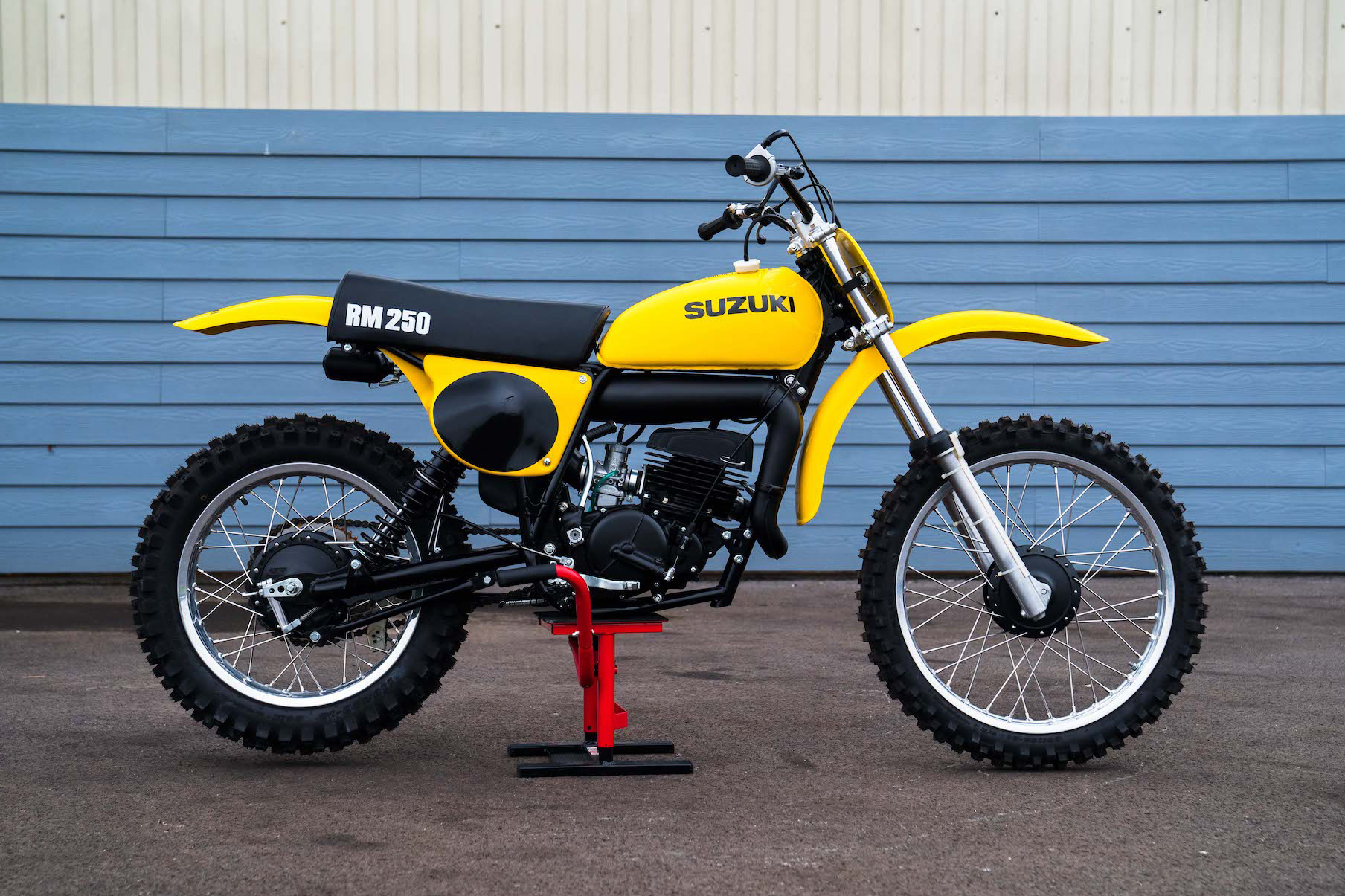 1976 SUZUKI RM250A for sale by auction in Hook Hampshire United