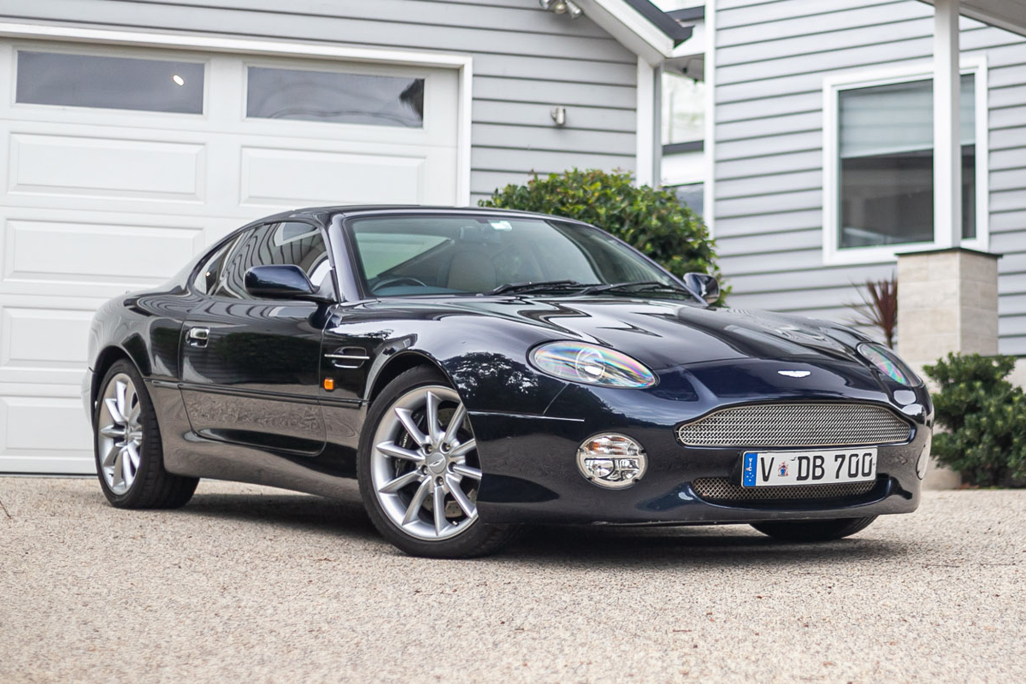 2001 ASTON MARTIN DB7 VANTAGE