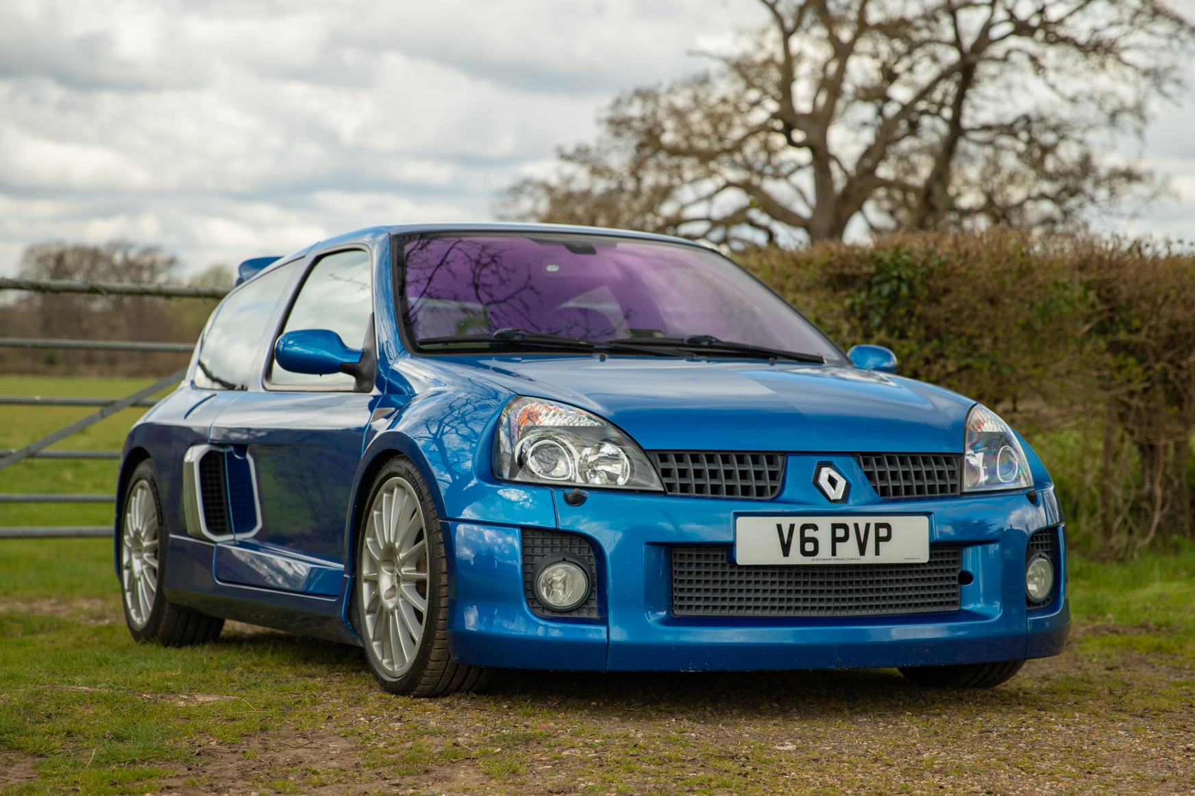 2004 RENAULT CLIO V6 PHASE 2 - VAT Q