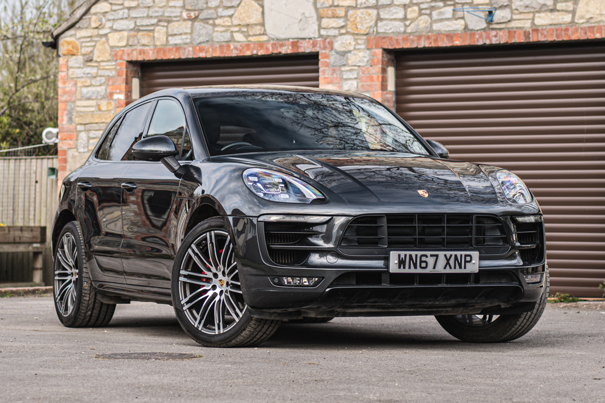 2017 PORSCHE MACAN GTS