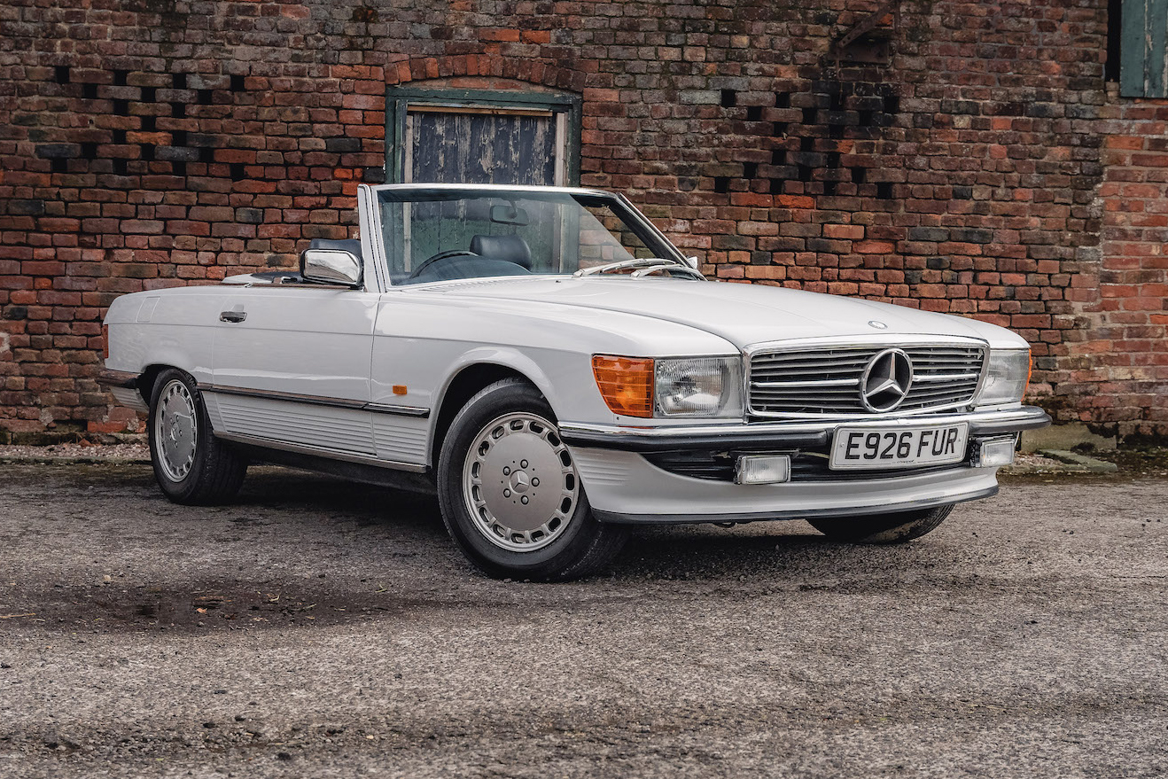 1988 MERCEDES-BENZ (R107) 420 SL