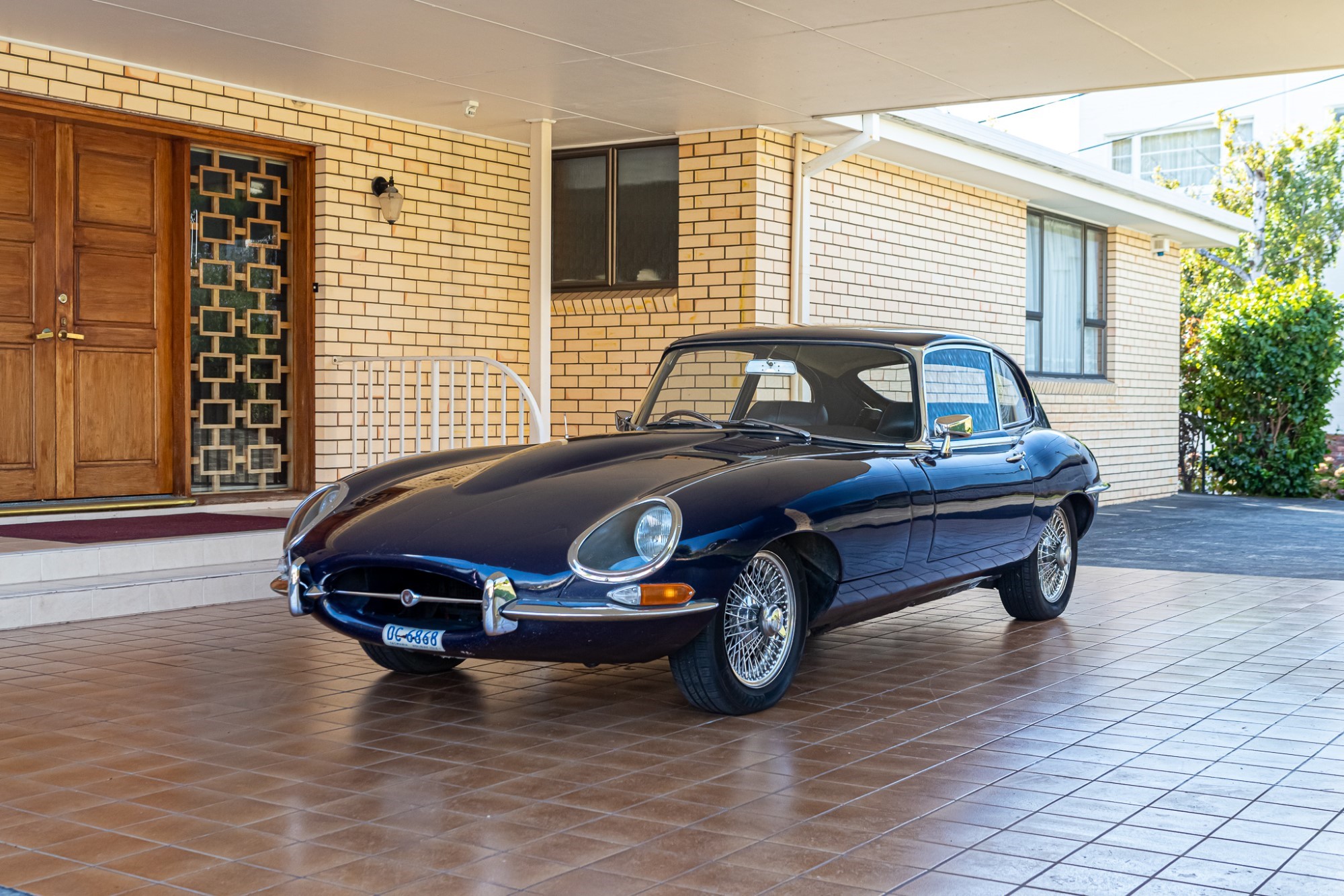 1967 JAGUAR E-TYPE SERIES 1 4.2 2+2