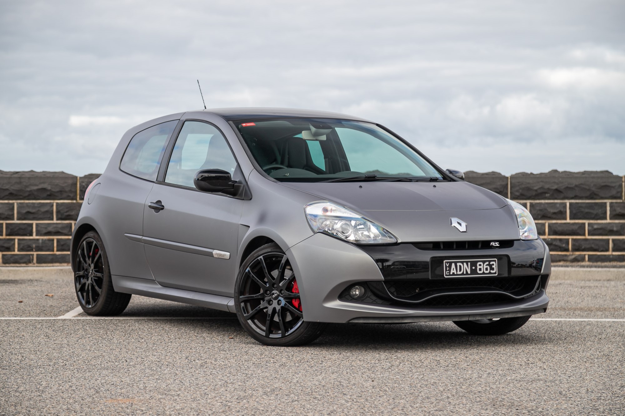 2012 RENAULT CLIO RS ‘ANGE & DEMON’