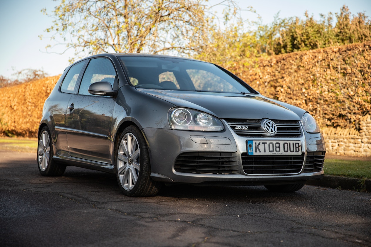 2008 VOLKSWAGEN GOLF (MK5) R32 for sale by auction in Guildford, Surrey,  United Kingdom