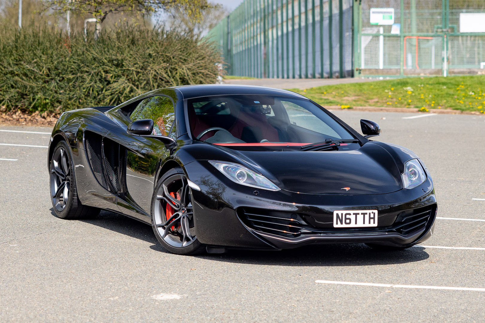 2012 MCLAREN MP4-12C