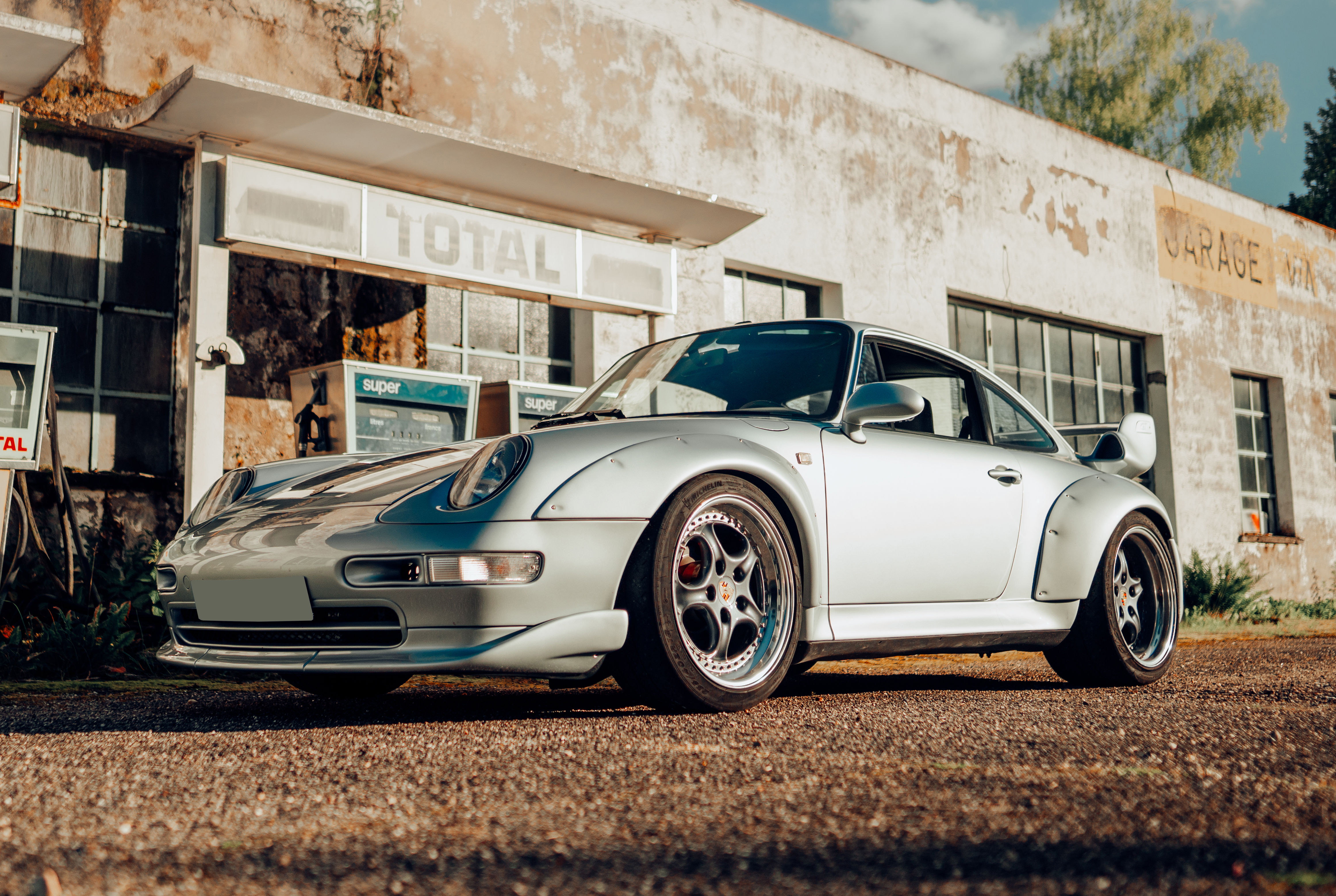 1994 PORSCHE 911 (993) GT2 RECREATION