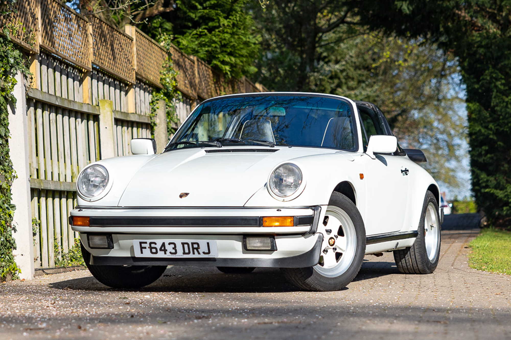 1989 PORSCHE 911 CARRERA 3.2 SPORT TARGA