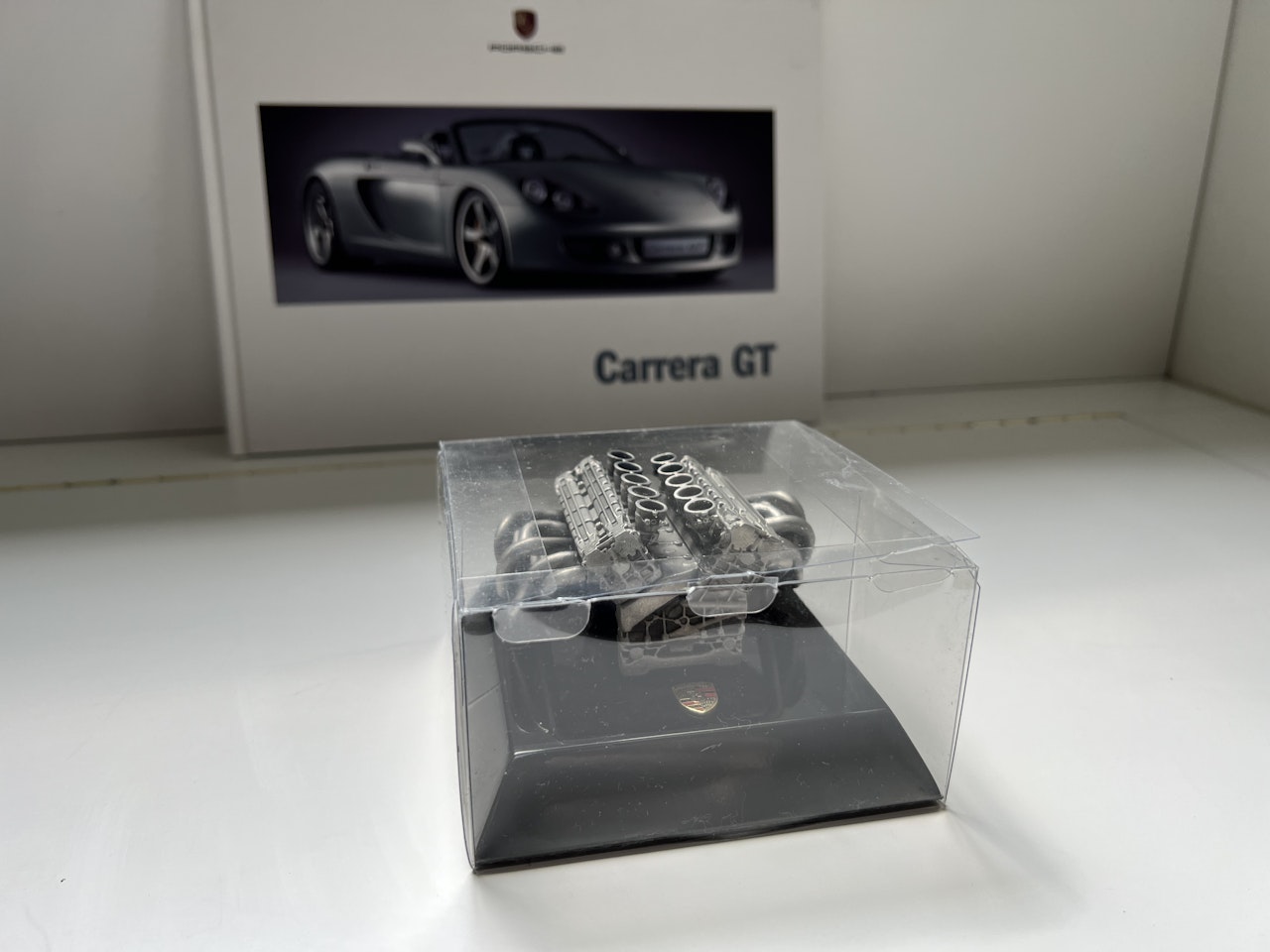 PORSCHE CARRERA GT PRE DELIVERY GIFT PACKAGE