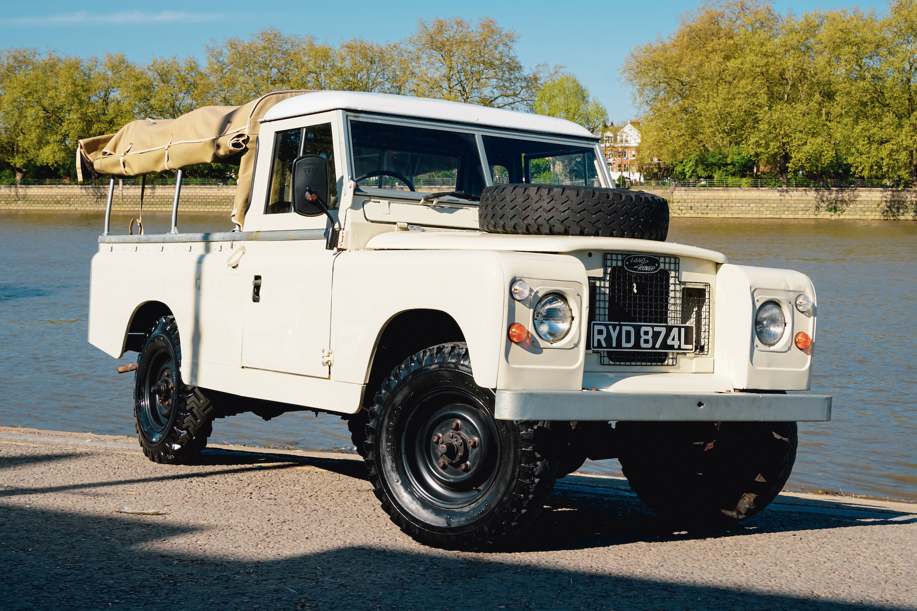 1972 LAND ROVER SERIES IIA 109" PICK UP